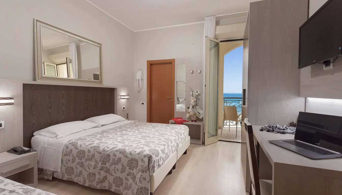 media.camere-vista-mare-(4)