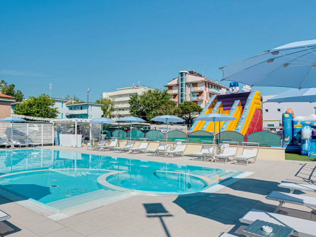 media.gallery_piscina-hotel-san-giorgio-cesenatico-(55)