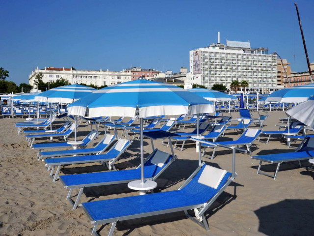 media.riccStock_216335327